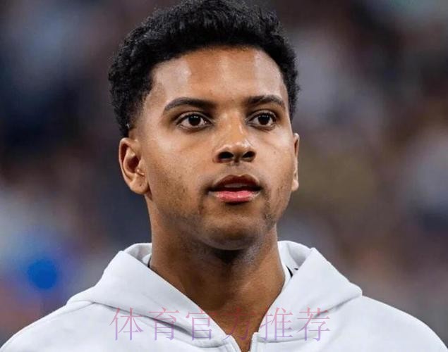 记者：曼联仍想签更多边锋 他们有意引进罗德里戈